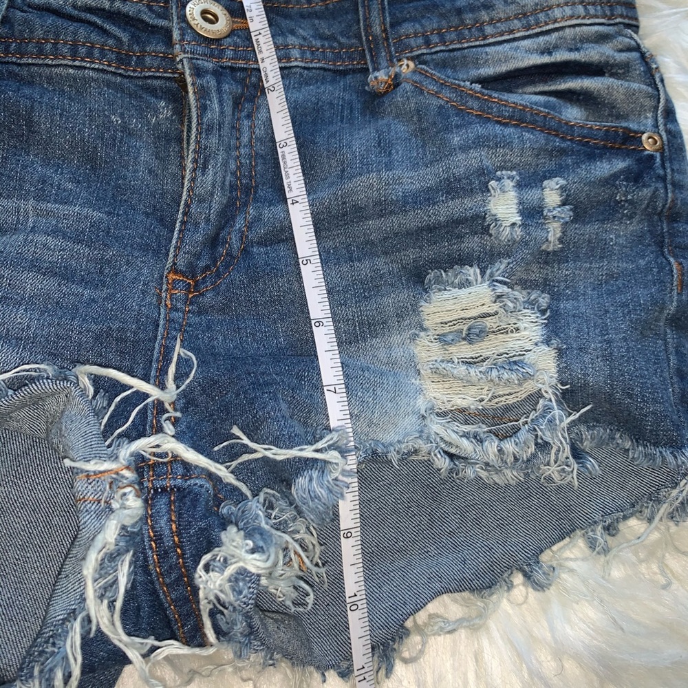 Mid Rise Ripped Jean Shorts - Picture 3 of 5